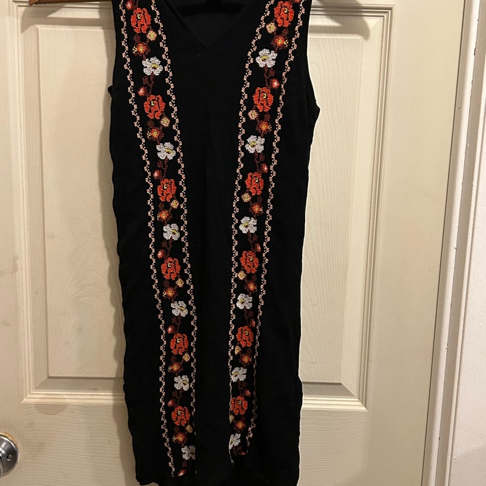 Old Navy Black and Red Embellished Sheath Mini Dress -size small - shift dress